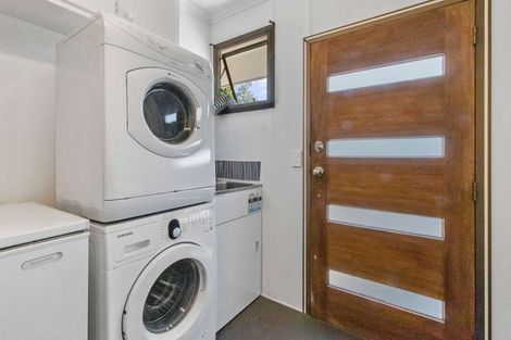 Photo of property in 2 Kinross Place, Mount Maunganui, 3116