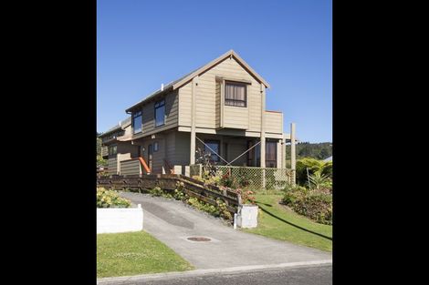 Photo of property in 15a Mayor View Terrace, Waihi Beach, 3611