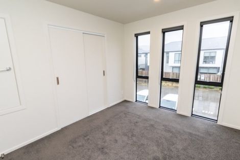 Photo of property in 4/24 Fitzherbert Road, Wainuiomata, Lower Hutt, 5014