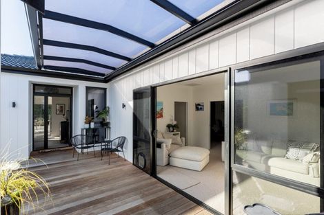 Photo of property in 5 Piha Close, Papamoa Beach, Papamoa, 3118