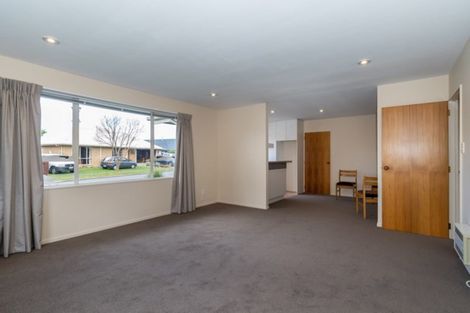 Photo of property in 2/4 Empress Place, Halswell, Christchurch, 8025