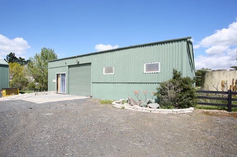 Photo of property in 580 Burtt Road, Runciman, Drury, 2578