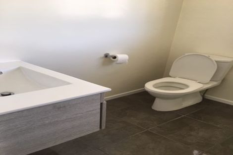 Photo of property in 38 Bodmin Terrace, Camborne, Porirua, 5026