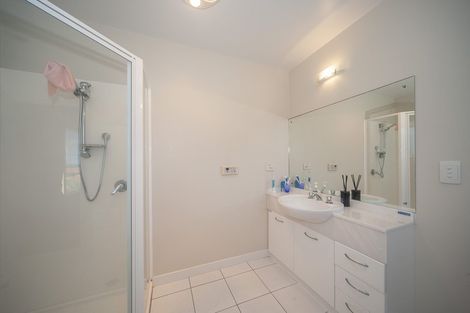 Photo of property in 24 Jordan Street, Island Bay, Wellington, 6023