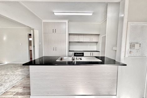 Photo of property in 81 West Street, Pukekohe, 2120