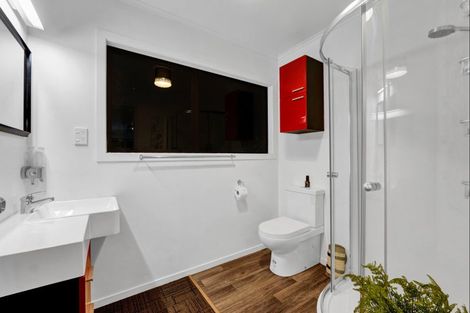 Photo of property in 412a Corbett Road, Lepperton, New Plymouth, 4373