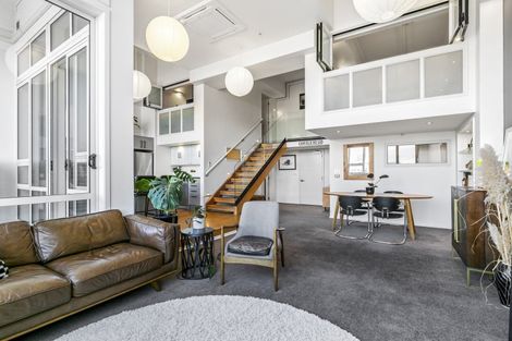 Photo of property in Stadium Garden Flats, 114/107 Thorndon Quay, Pipitea, Wellington, 6011