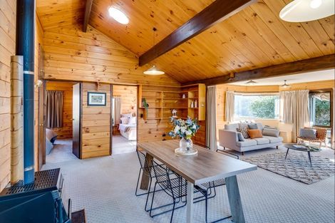 Photo of property in 48 Kaimata Road, Bay View, Napier, 4182