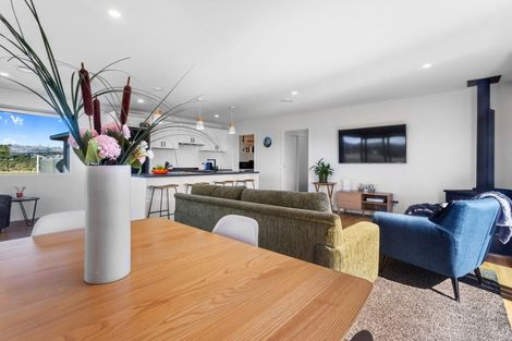 Photo of property in 86 Racecourse Road, Amberley, 7482