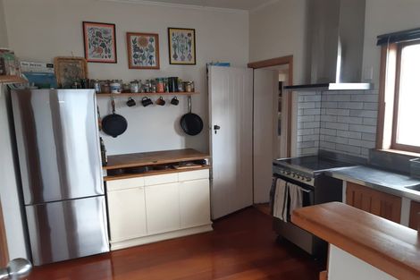 Photo of property in 108 Russell Terrace, Berhampore, Wellington, 6023