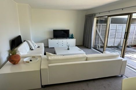 Photo of property in 1/51 Prospect Terrace, Milford, Auckland, 0620