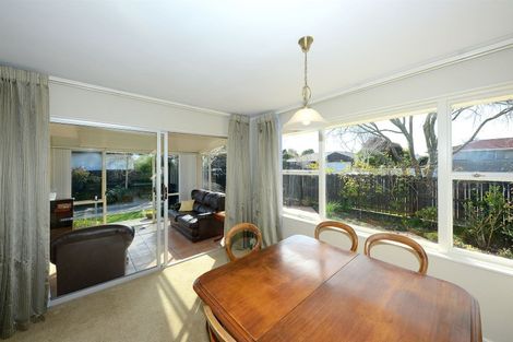 Photo of property in 51 Kent Lodge Avenue, Avonhead, Christchurch, 8042