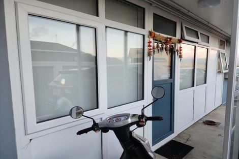 Photo of property in 23 Rangitane Street, Maupuia, Wellington, 6022