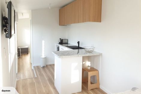 Photo of property in 122a Constable Street, Newtown, Wellington, 6021