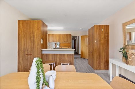 Photo of property in 8 Davidson Crescent, Hornby, Christchurch, 8042