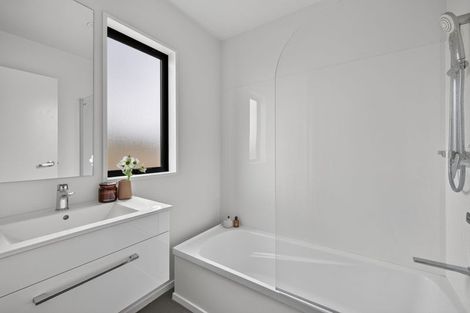 Photo of property in 10 League Lane, Phillipstown, Christchurch, 8011