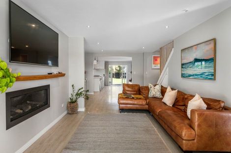 Photo of property in 25 Stevenson Road, Clarks Beach, 2122