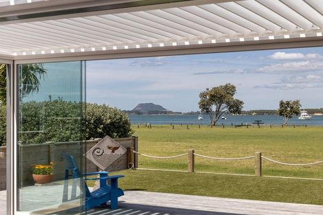 Photo of property in 26 Harbour View Road, Omokoroa, 3114