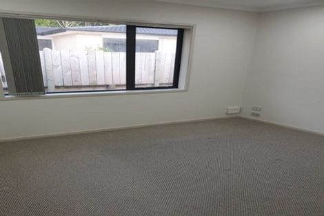 Photo of property in 14 Frederick Place, Whalers Gate, New Plymouth, 4310