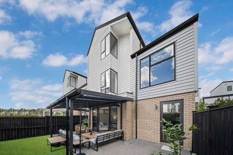 Photo of property in 4 Manahau Lane, Flat Bush, Auckland, 2019