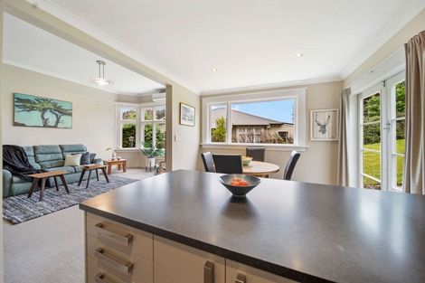 Photo of property in 21 Glenross Street, Glenross, Dunedin, 9011