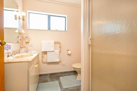 Photo of property in 34 Park View Avenue, Feilding, 4702