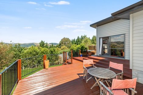 Photo of property in 154 Endeavour Drive, Whitby, Porirua, 5024