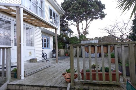 Photo of property in 155 Onslow Road, Khandallah, Wellington, 6035