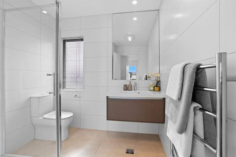 Photo of property in 9 Pahi Lane, Manurewa, Auckland, 2102