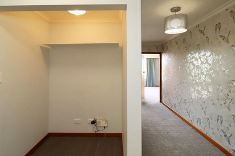 Photo of property in 16 Ure Street, South Hill, Oamaru, 9400