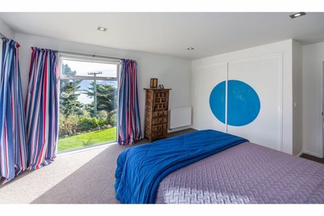Photo of property in 10 Euan Sarginson Place, Diamond Harbour, Lyttelton, 8971