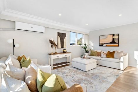 Photo of property in 4 Kelston Street, New Lynn, Auckland, 0600