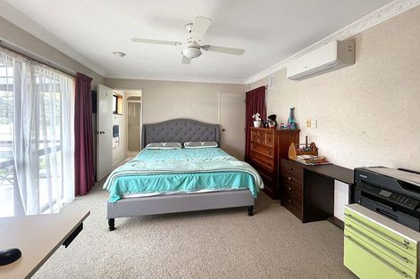 Photo of property in 111 John F Kennedy Drive, Milson, Palmerston North, 4414