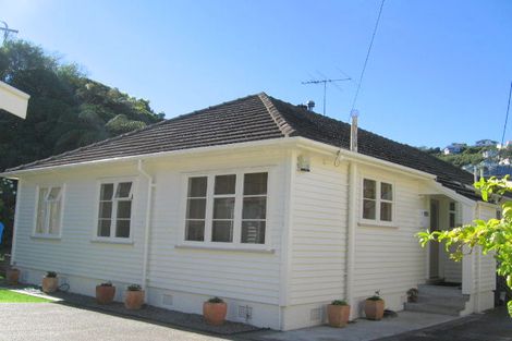 Photo of property in 9 Delhi Crescent, Khandallah, Wellington, 6035