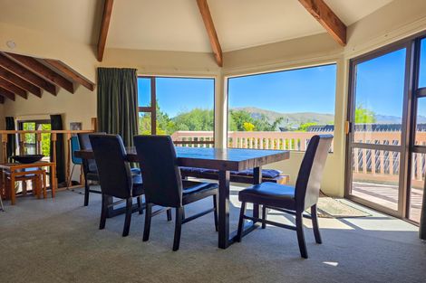 Photo of property in 1 Burnett Place, Lake Tekapo, 7999