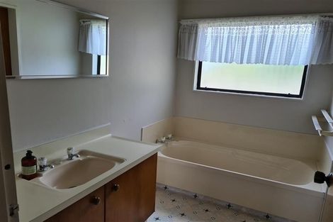 Photo of property in 40 Heath Street, St Andrews, Hamilton, 3200