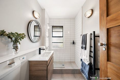 Photo of property in Anderson Apartments, 9/248 Willis Street, Te Aro, Wellington, 6011