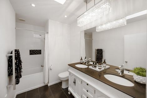 Photo of property in 2/34 Clifton Road, Herne Bay, Auckland, 1011