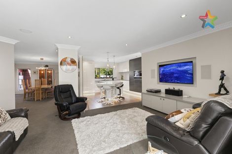 Photo of property in 6 Harley Grove, Boulcott, Lower Hutt, 5010