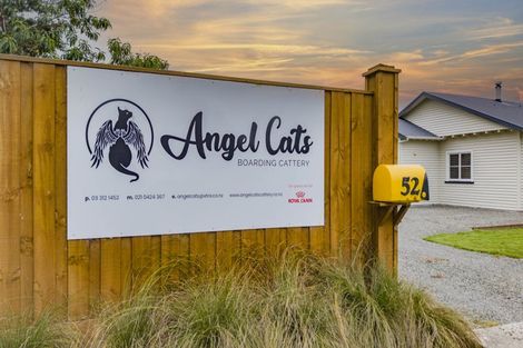 Photo of property in 52 Church Street, Oxford, 7430