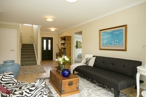 Photo of property in 2/17 Rainbow Drive, Rainbow Point, Taupo, 3330