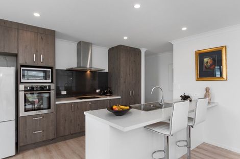 Photo of property in 79 Bert Wall Drive, Omokoroa, 3114