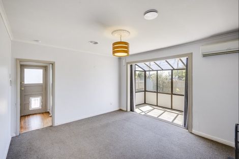 Photo of property in 2/1 Murphy Road, Taradale, Napier, 4112