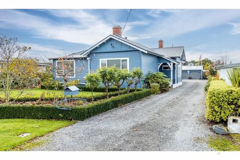 Photo of property in 12 Parsonage Road, Waimate, 7924