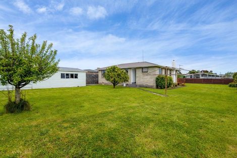 Photo of property in 72 Reid Avenue, Hawera, 4610