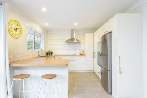 Photo of property in 91 Ballintoy Park Drive, Welcome Bay, Tauranga, 3175