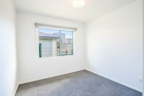 Photo of property in 32 Puriri Street, Hilltop, Taupo, 3330