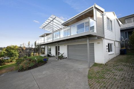 Photo of property in 2/20 Summit Drive, Torbay, Auckland, 0630