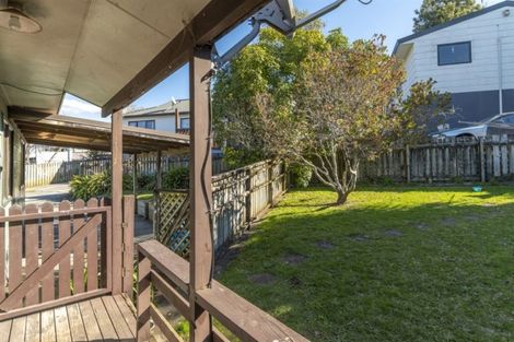 Photo of property in 56 Kaitemako Road, Welcome Bay, Tauranga, 3112