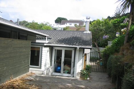 Photo of property in 4 Roscoe Terrace, Wadestown, Wellington, 6012